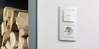 JUNG KNX Taster F 10 bei Elektro Krämer in Ergersheim
