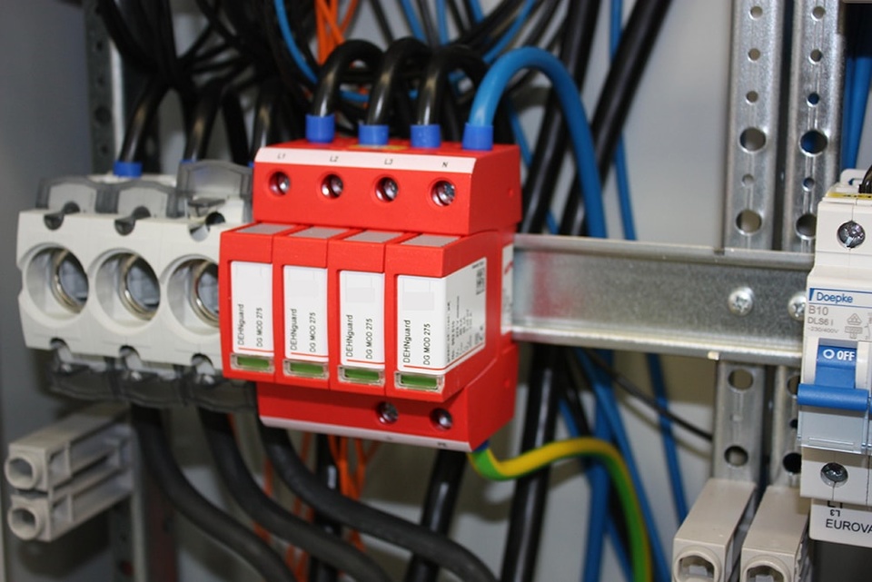 U berspannungsschutz bei Elektro Krämer in Ergersheim